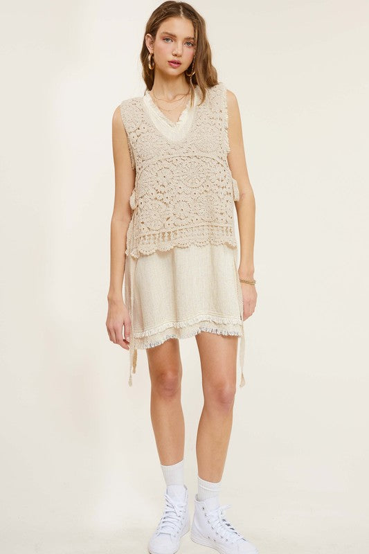 Self Side Tie Detailed Crochet Vest Top