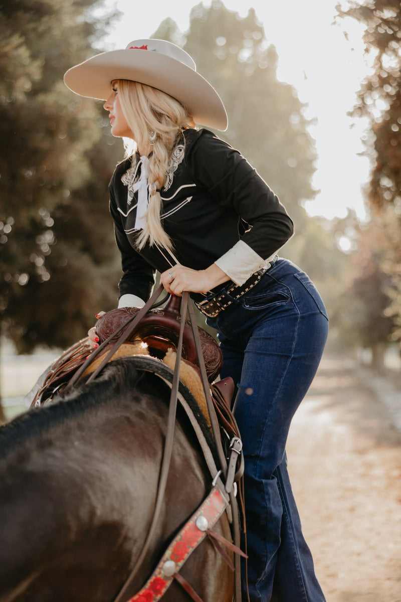 Let's Rodeo Button Up