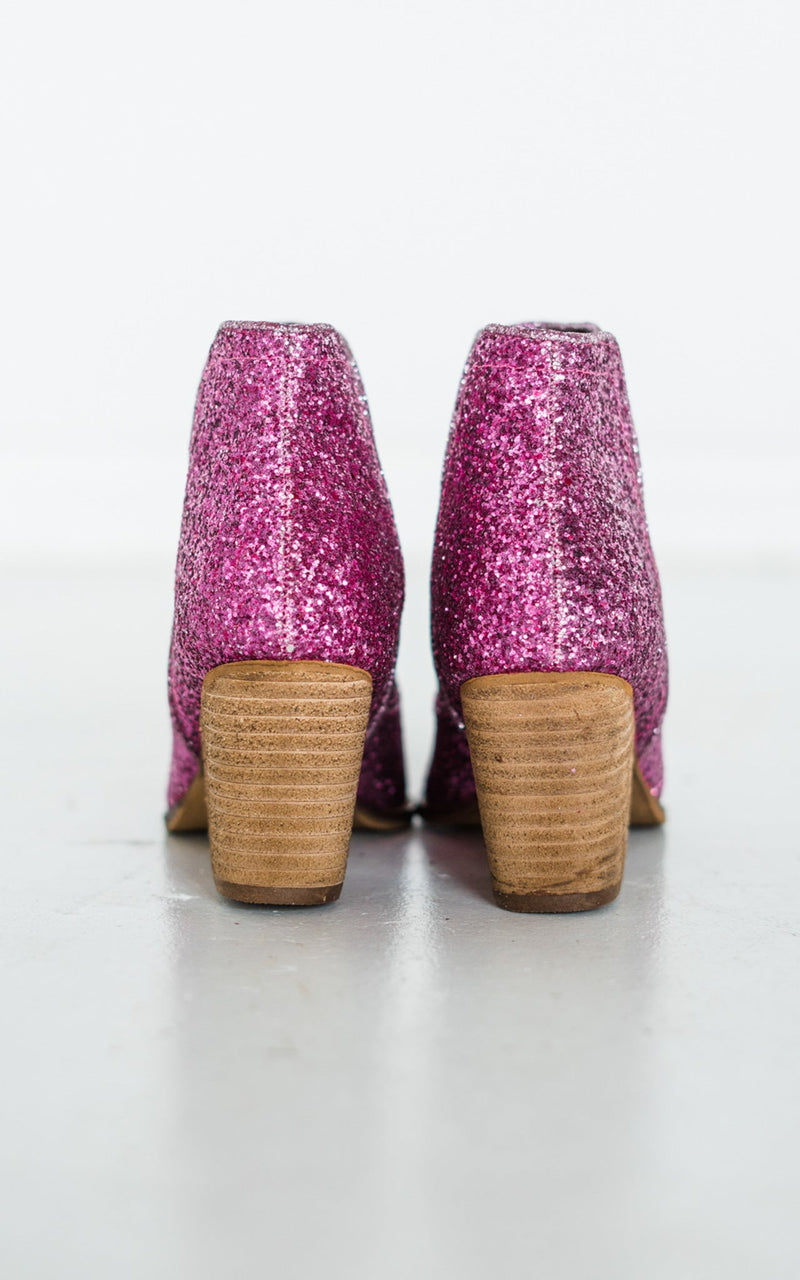 Fiera Glitter Booties in Pink