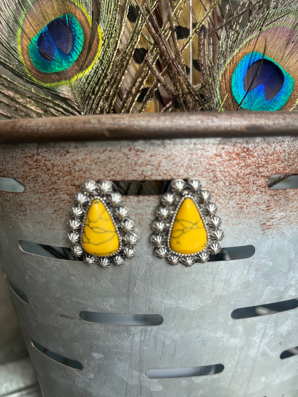 Terlingua Yellow Earrings