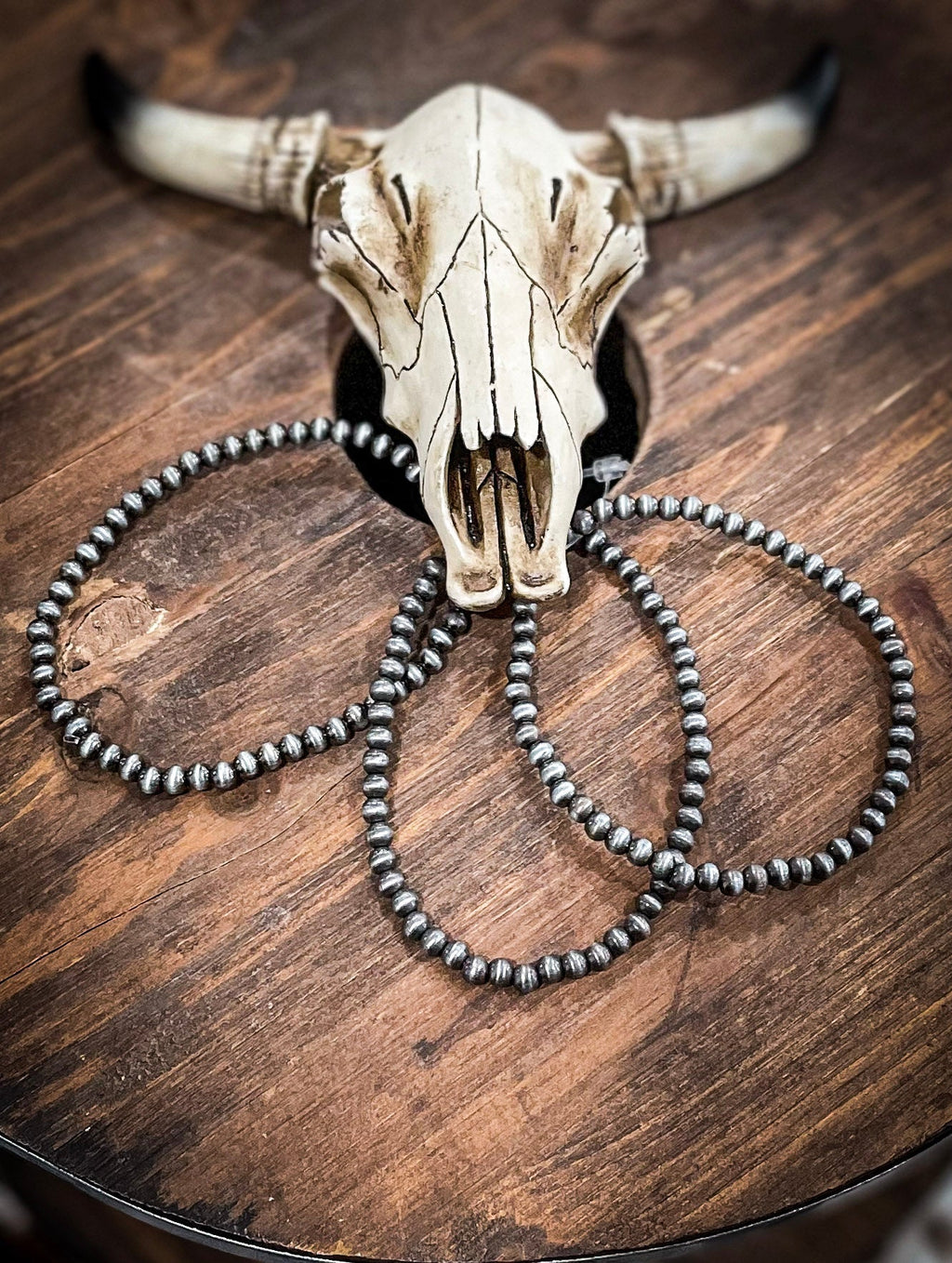 Navajo Style Pearl Stackable Stretch Bracelet- Natural
